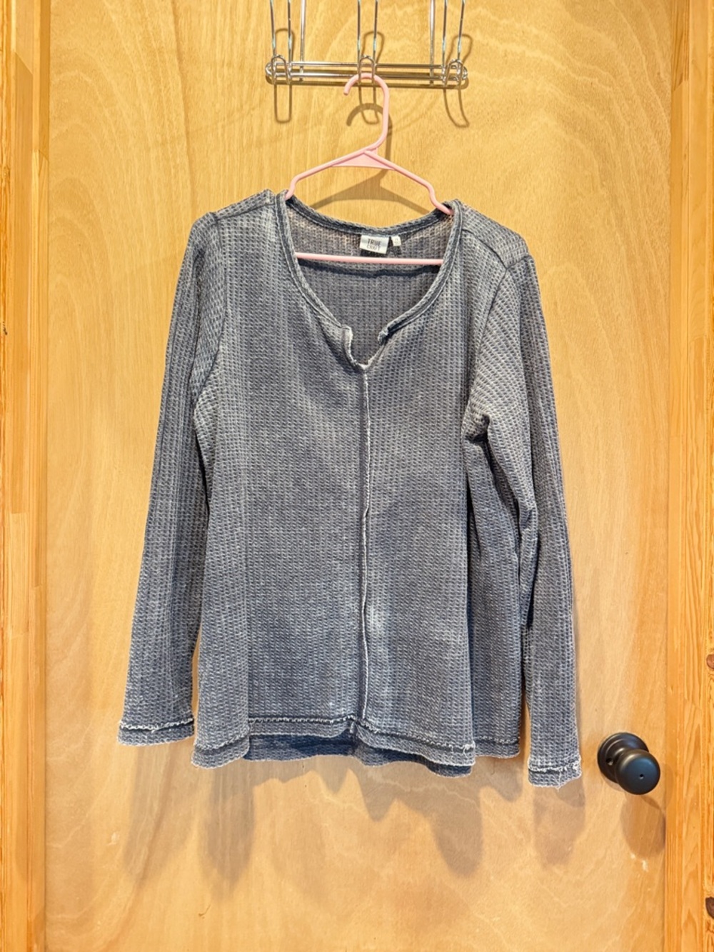 True Craft Waffle Knit Long Sleeve Top in Gray